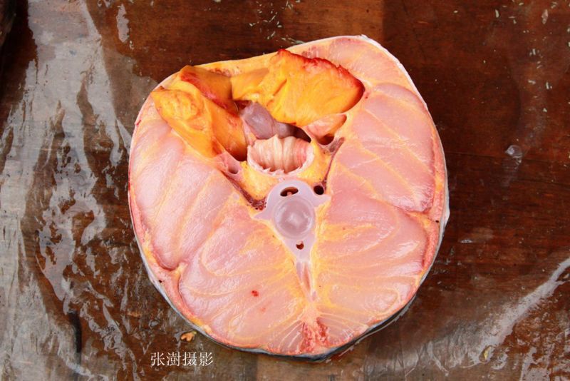 鳇鱼几千一斤,大鳇鱼贵不贵