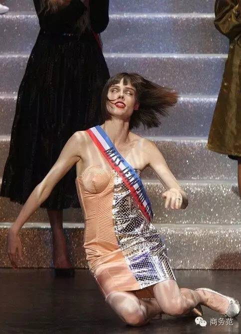 ugg那么贵为什么,冬天不要买哪些衣服