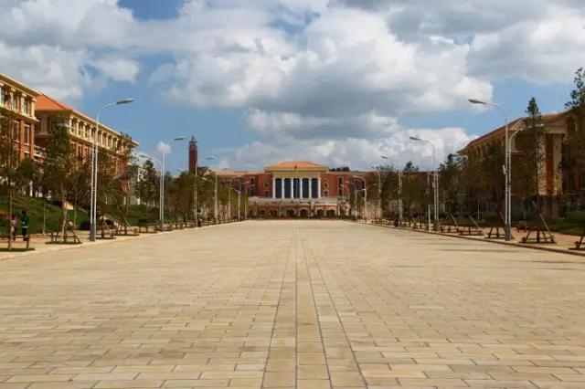 哪里飞武汉机票最便宜,飞武汉机票降价