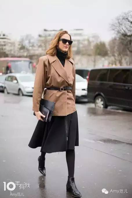 终于把“身长腿短”给破了，高腰和裤长是最好的解药!