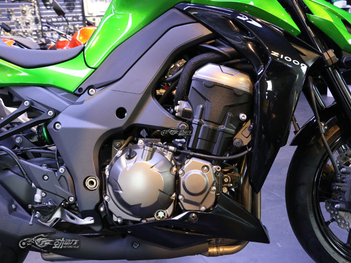 杜卡迪monster950对比川崎z1000,动力十足的川崎