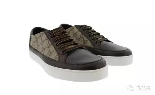 男士红色运动鞋子怎么搭配衣服,165男士增高运动鞋搭配裤子