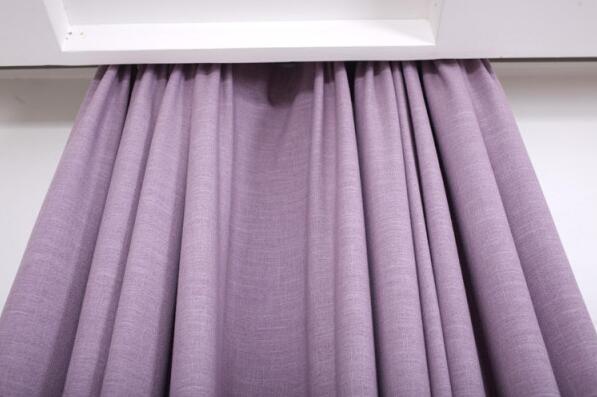 pvc和涤纶材质窗帘哪个更好,窗帘一般什么材质最好