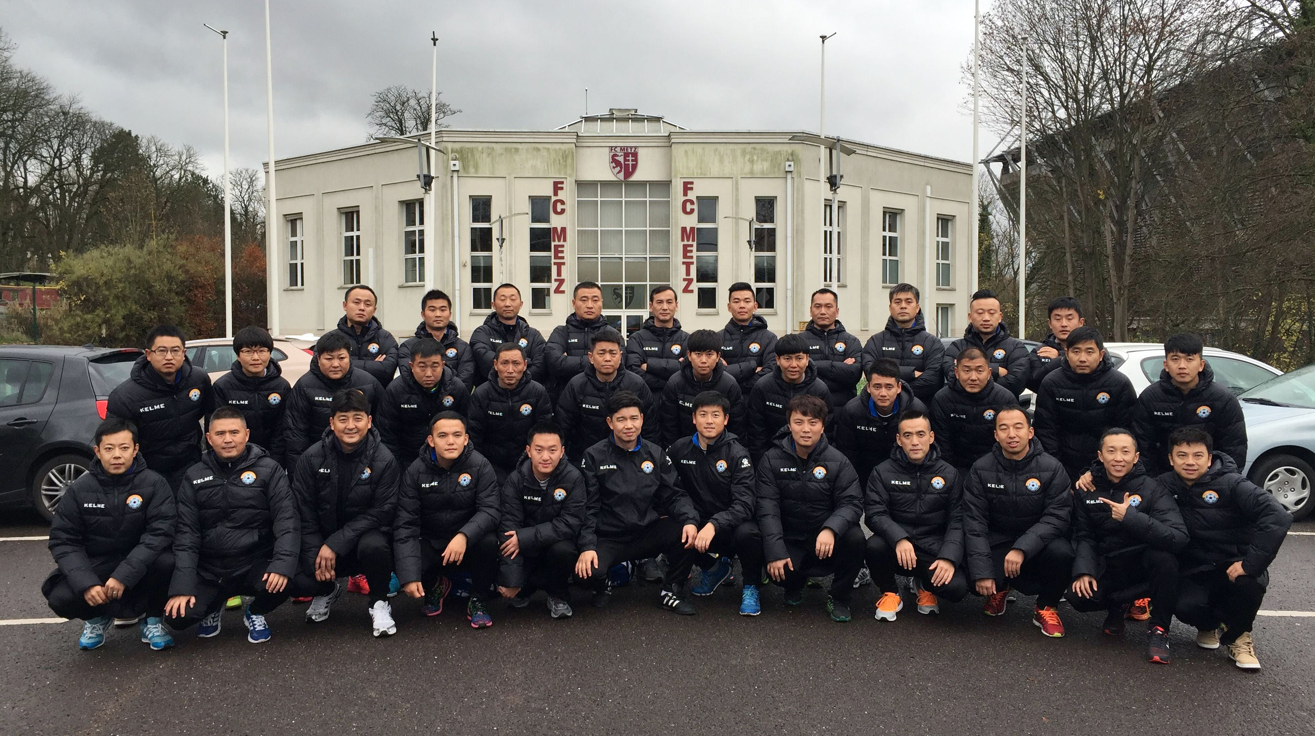 足球训练对小孩的成长有什么帮助,黎教练足球