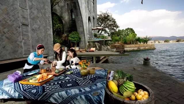 杨丽萍的太阳宫是在泸沽湖吗,鲁豫采访杨丽萍的太阳宫视频