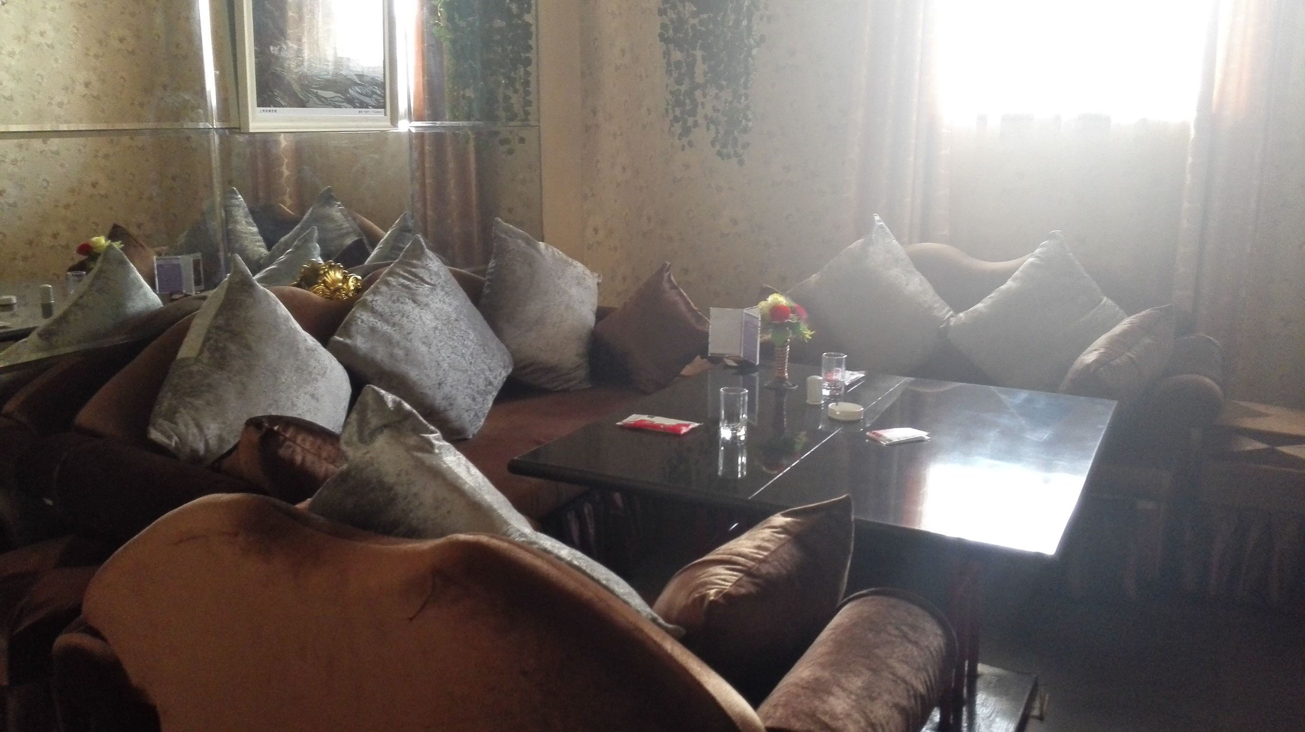 走吗约起之——外滩风尚西餐咖啡。各位您约了吗？我在太原尖草坪