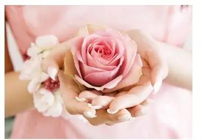 中医治斑是吃中药还是擦脸,中医阴斑和阳斑