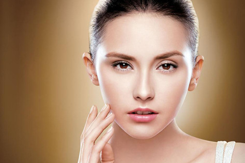 每天坚持这样洗脸没皱纹,怎么样的洗脸顺序不长皱纹