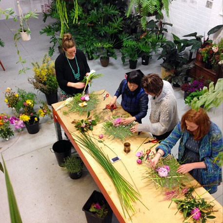 你有没有想过开一家花店呢 (要有一颗文艺心才能开一个花店)