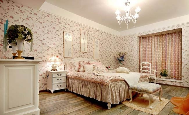 客厅窗帘布料选购注意事项,窗帘选购技巧罗马杆还是轨道的好