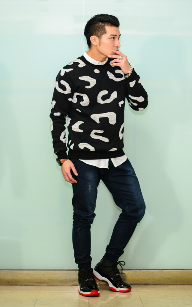 高级感痞帅男装蓝色竖条纹,高级感痞帅男装斑马纹