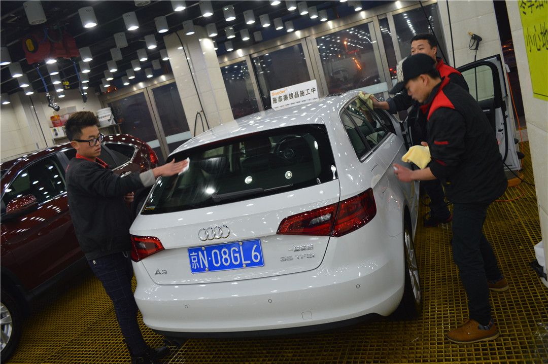 新年给爱车穿一层新衣，潇洒车镀晶体保护爱车