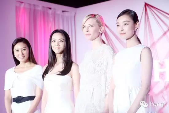 哭着喊回前女友，也阻止不了冯绍峰恋少女啊！但，谁在乎啊