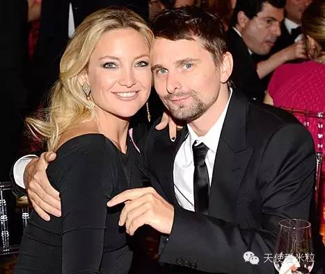 凯特哈德森墨镜遮面,凯特哈德森红毯秀