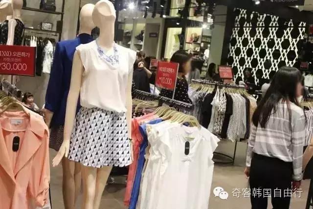 韩国妹子来中国逛超市,韩国女生都去哪买裙子