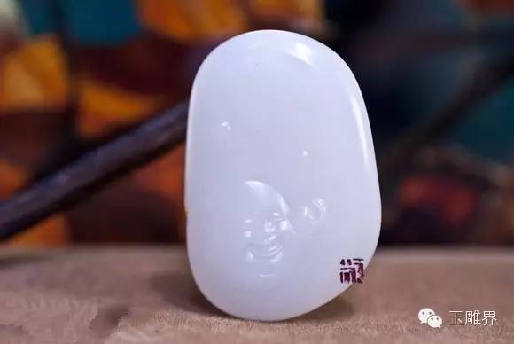 颜色很白的玉是什么玉,白色的玉有哪些品种