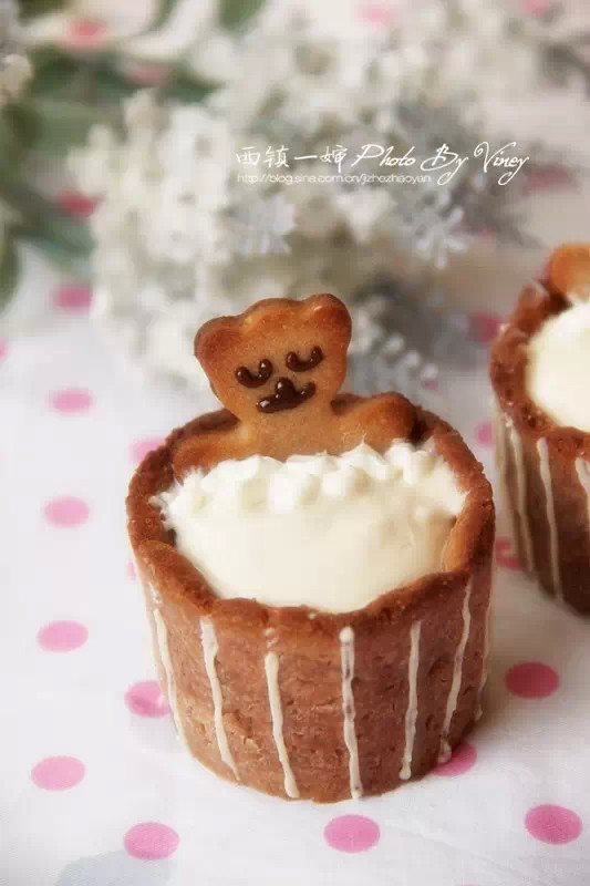 和宝宝一起做简单小熊饼干的面点,做美食的小熊饼干