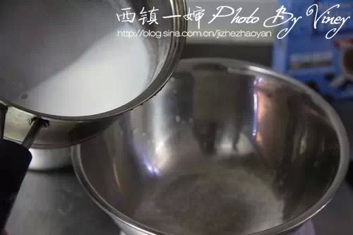 和宝宝一起做简单小熊饼干的面点,做美食的小熊饼干