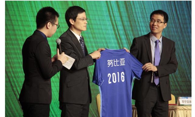 努比亚联名款手机,私人定制手机努比亚