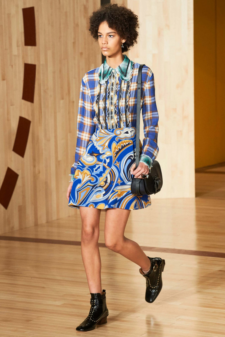 你以为只会做包的Coach，人家的衣服早就美翻天了！