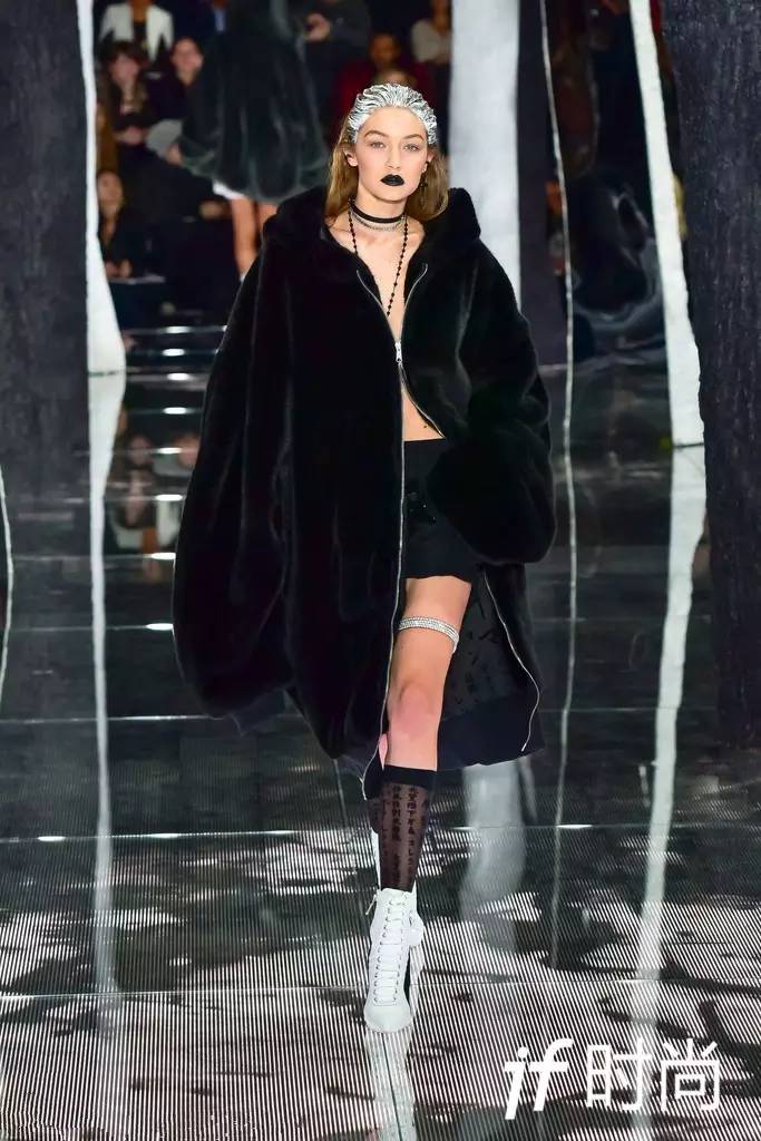 她的一条Ins值195万人民币?凭什么?