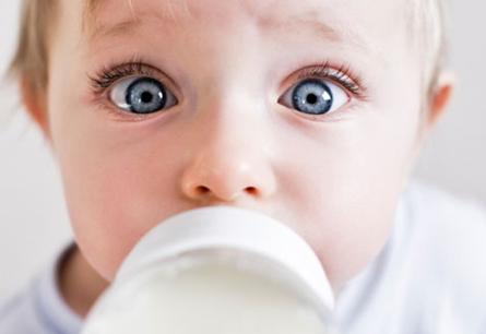 肚子胀气打嗝喉咙反气肚子痛,儿童肠胃炎肚子痛胀气怎么办