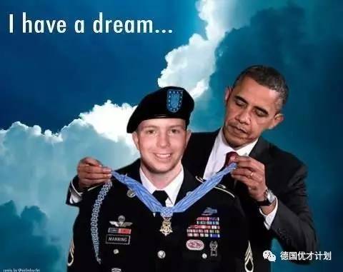 她是世界最牛变性人，*诺斯**登的前辈，奥巴马最后一刻为她发特赦令