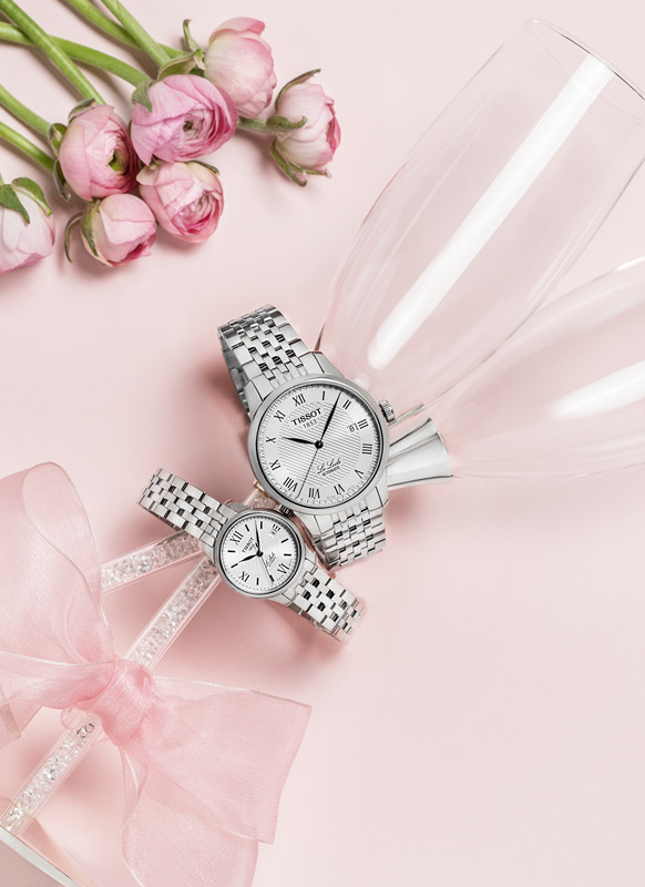 天梭速驰情侣表,天梭表和蔻驰表