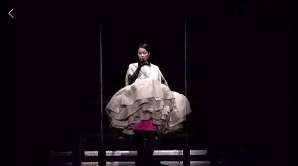 闃跨缁忓吀瑙嗛,闃跨绉嬬殑鏃跺皻鐢熸椿