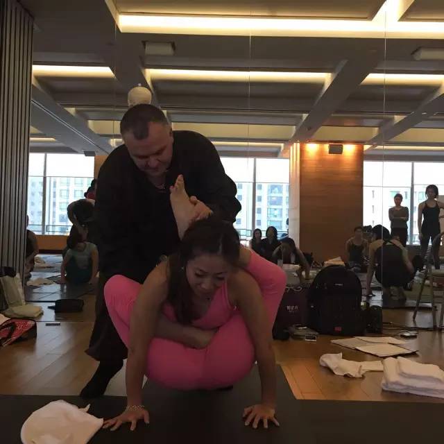 SeriWang：国内寰宇瑜伽第一人，身体和心灵一直在路上