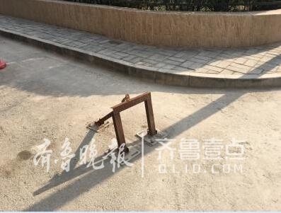 小区车位被私自装地锁,济南市区违规停车怎么处置