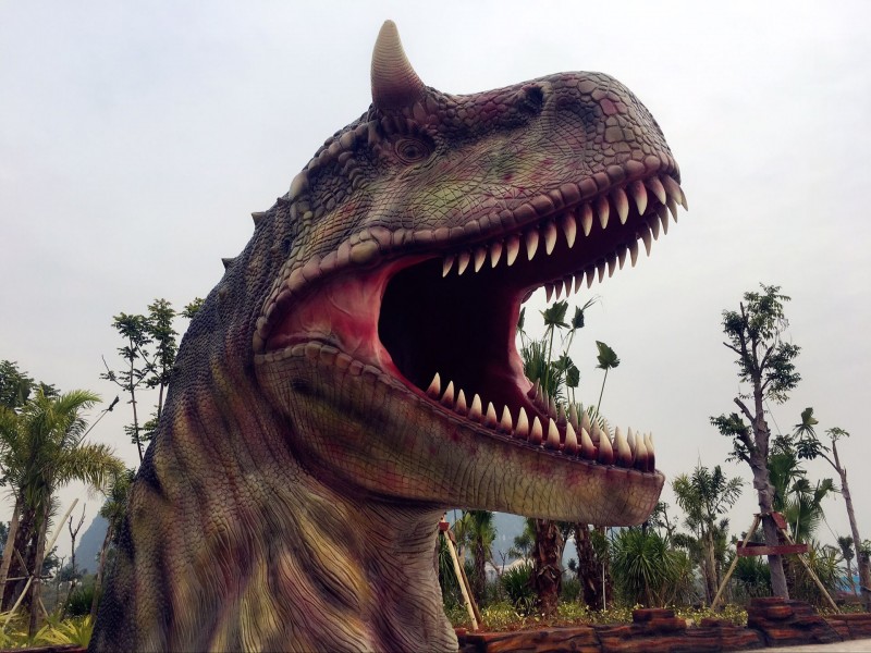 侏罗纪公园中的恐龙,侏罗纪水上乐园出现真实恐龙