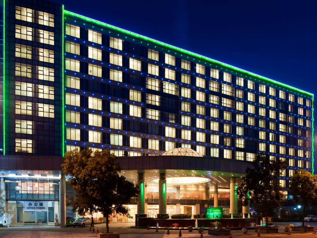 青岛性价比最高酒店,青岛酒店推荐性价比高的海景酒店