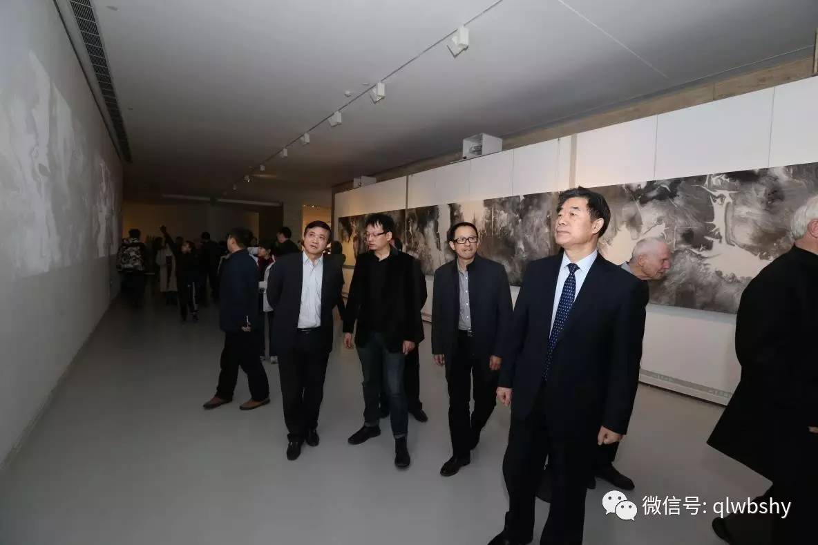 褰撲唬缁樼敾鑹烘湳灞曡,缇庡浗鐜颁唬鑹烘湳缁樼敾浣滃搧