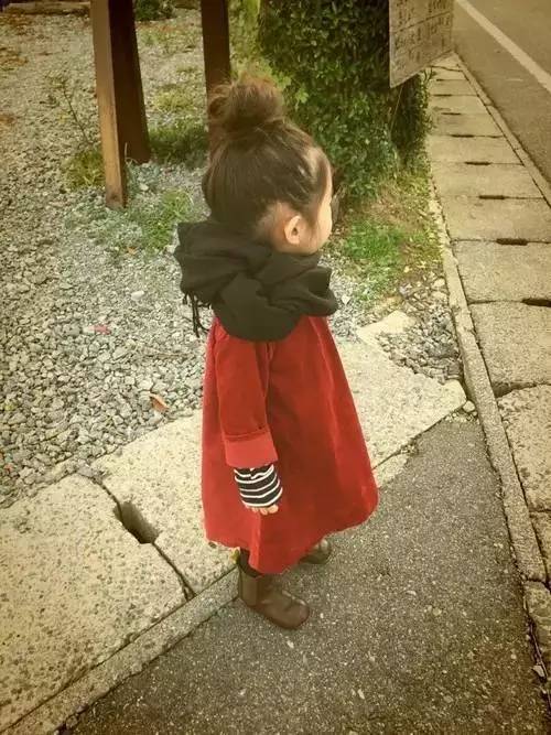 日本萌娃童装走秀,日系小童装潮流搭配