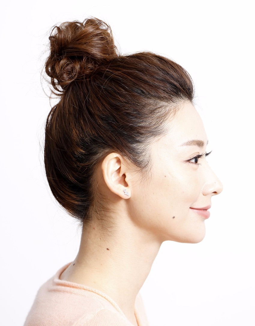 看十元妹子变身校对女孩，一天10+梳发造型，你也可以轻松学