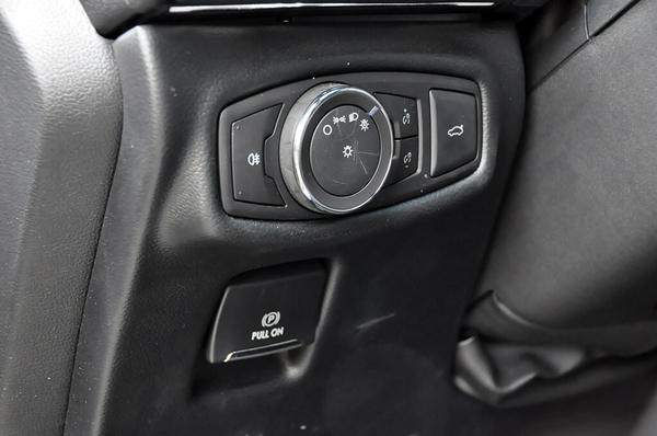 试驾林肯mkz视频,林肯mkz对比bba