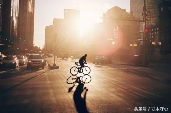 十年创业心路历程换来今天的辉煌,雄关漫道真如铁的文章