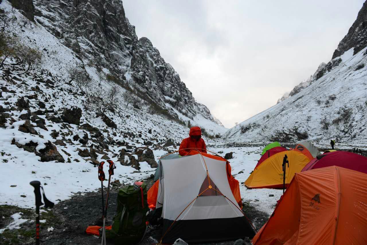 狼塔徒步a线详细攻略,狼塔徒步路线