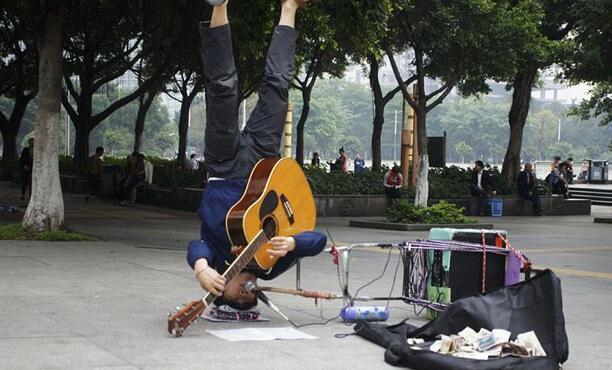 边旅行边赚钱的方式,如何将旅行变成赚钱的方式