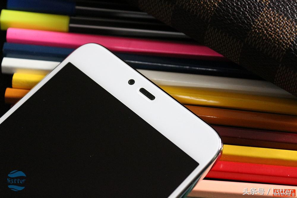 为信仰充值究竟值不值?看镜面不锈钢版锤子M1L测评