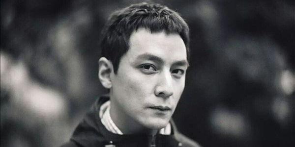 竞报：55开真有女粉丝？被点赞之人颜值逆天