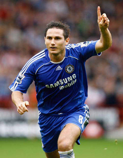 除了非洲齐丹内，还有谁在切尔西效力了至少10年？