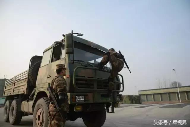 看我后勤兵72般绝技!