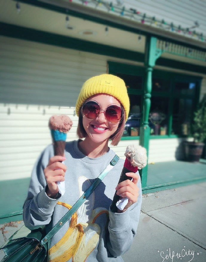 这件香蕉卫衣火遍中韩娱乐圈,狠狠心就可以穿张艺兴、李圣经同款