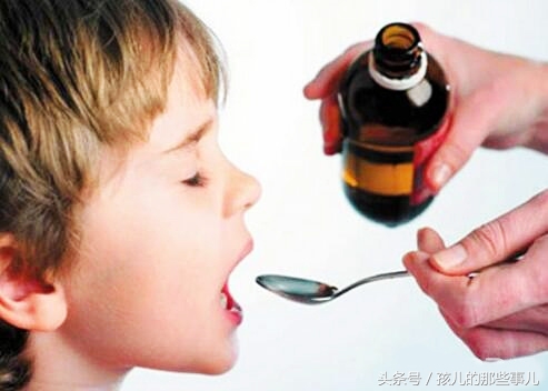 怎么给宝宝喂药才不吐出来,给宝宝喂药重复了怎么办