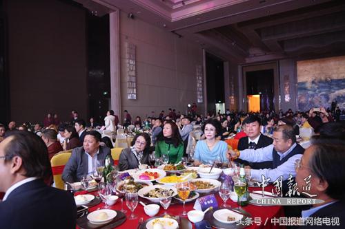 比华利之夜百万丽人大赛第二季颁奖盛典既董萍美业29周年庆