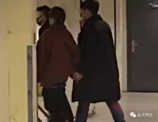 佟丽娅依附婚姻,马丽掌控爱情,强大的女人一定不快乐吗?