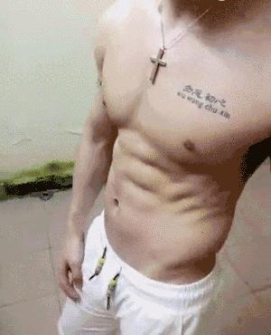 一秒练出腹肌方法,一秒变腹肌完整视频