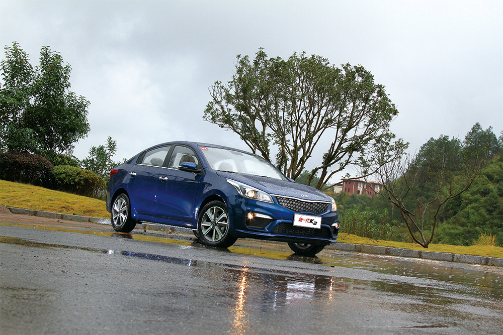 11款起亚k2自动挡1.6试驾,东风悦达起亚k2试驾视频